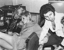 Cyrinda Foxe, Angie Bowie & Tony Defries (US Tour 1972)